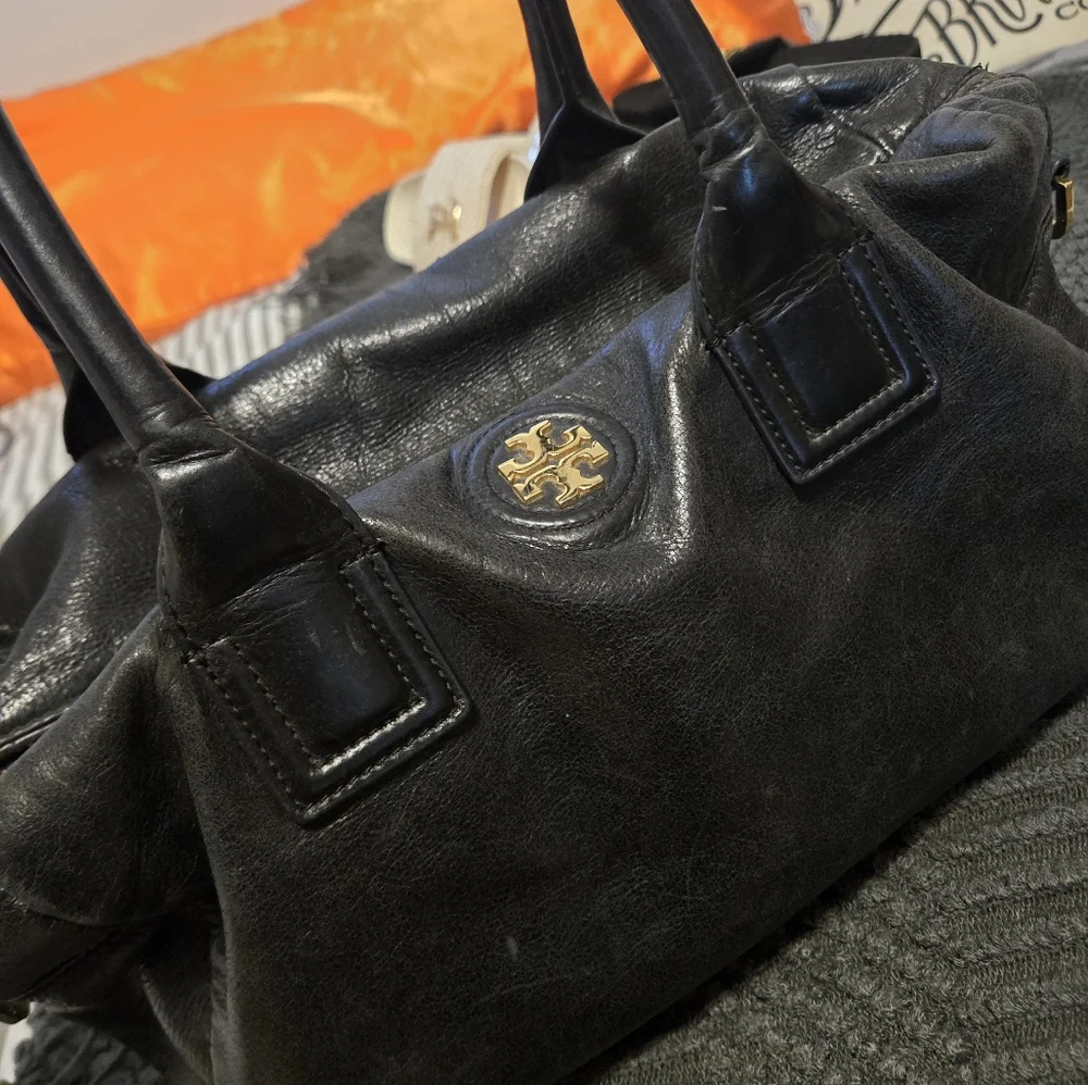 Tory Burch Black Leather Boston Style Satchel Tote Bag